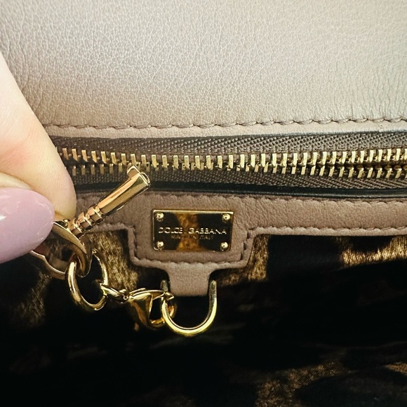 Dolce & Gabbana Clean Taupe Vitello Calf Leather Top Handle Crossbody BB5575 - Picture 9 of 17